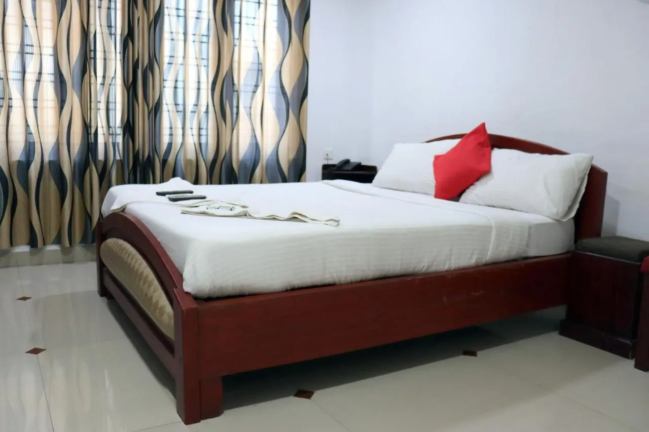 Hotel Queens Gate Kochi India
