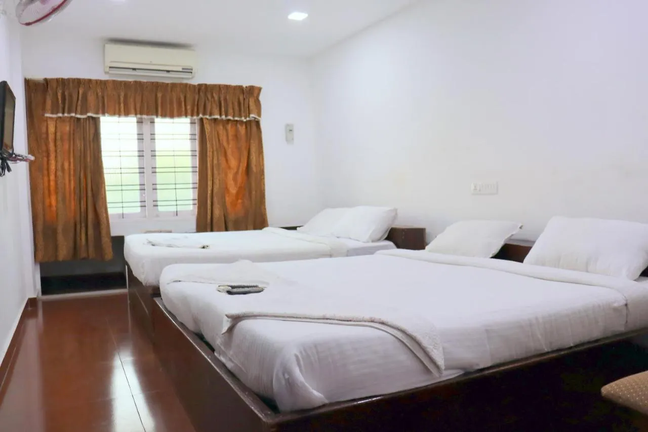 Hotel Queens Gate Kochi